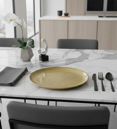 Home Deco and More Contrast Rim Round Plate, Packshot View