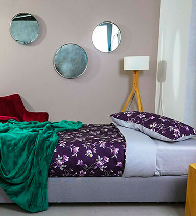 Home Deco and More Magnolia 2-piece Linen Bed Set, Purple, 200x200-cm, Packshot View