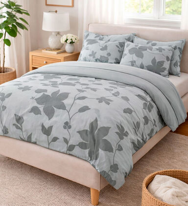 Home Deco and More Fona Cotton Satin 3-piece Bed Set, Green, 200x200-cm, Packshot View