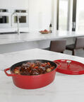 Staub Cocotte Oval Roaster, Red, 29-cm, Packshot View