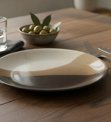 Home Deco and More Africa Stoneware Dinner Plate, Packshot View