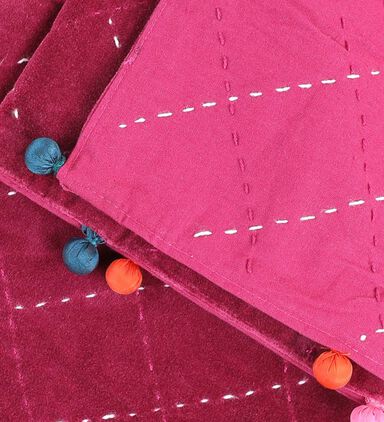 Home Deco and More Cotton Tassels Bed Cover, Multicolor, 130x170-cm, Packshot View